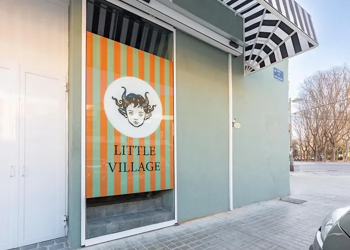 Апартаменты The Little Village *