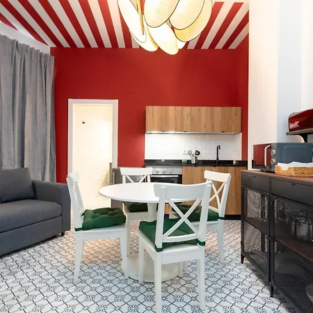 The Little Village Apartment